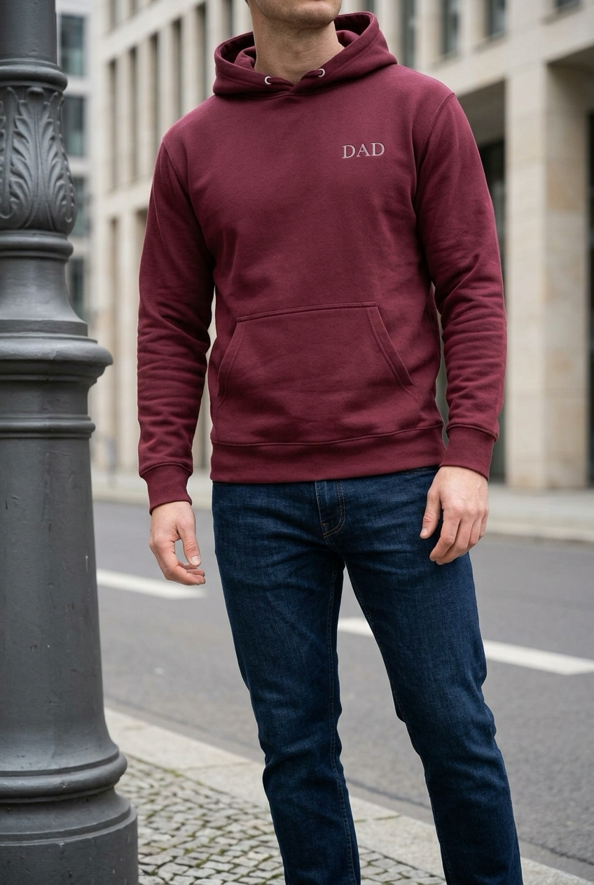 DAD Hoodie getragen