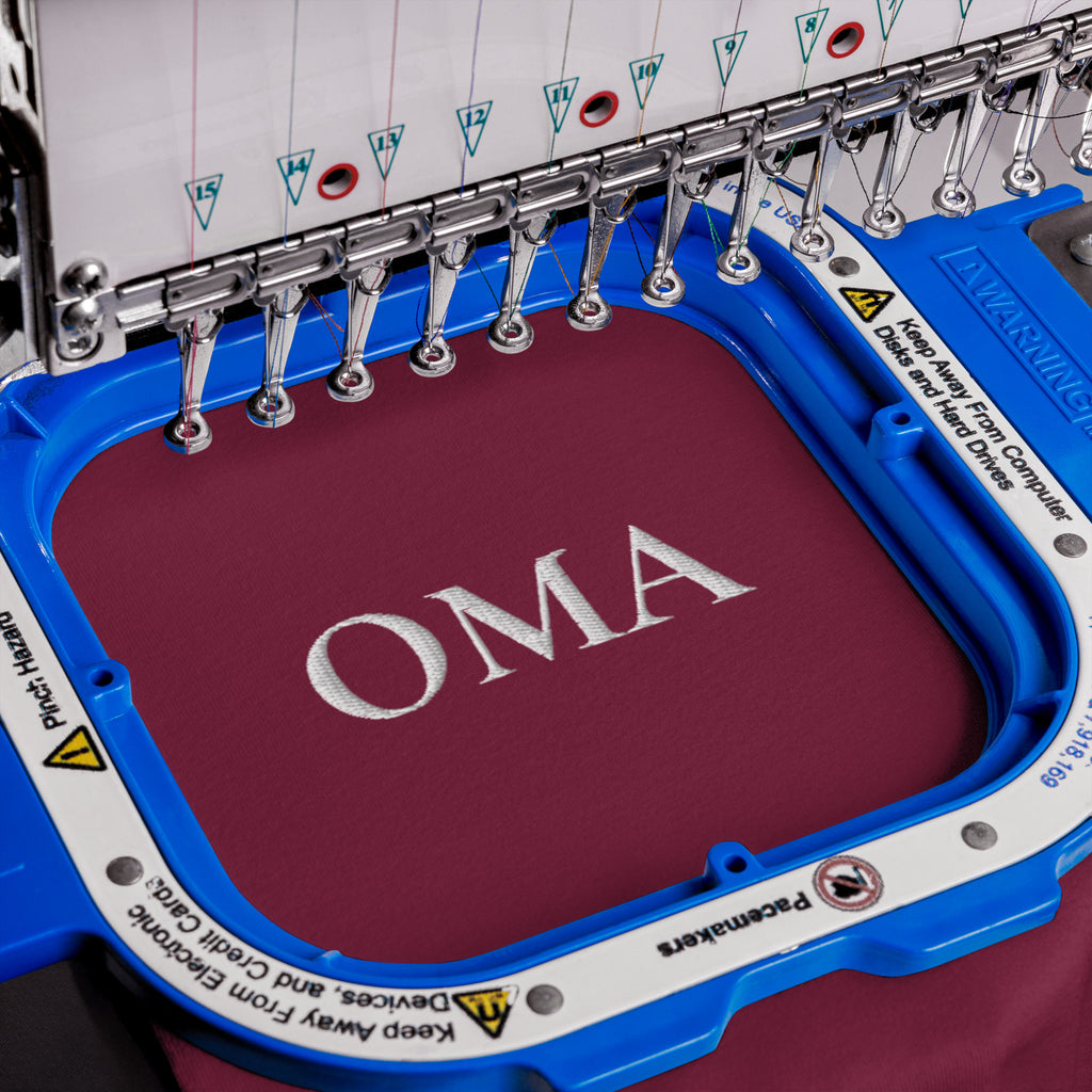 OMA Shirt in Bordeaux mit weisser Stickerei